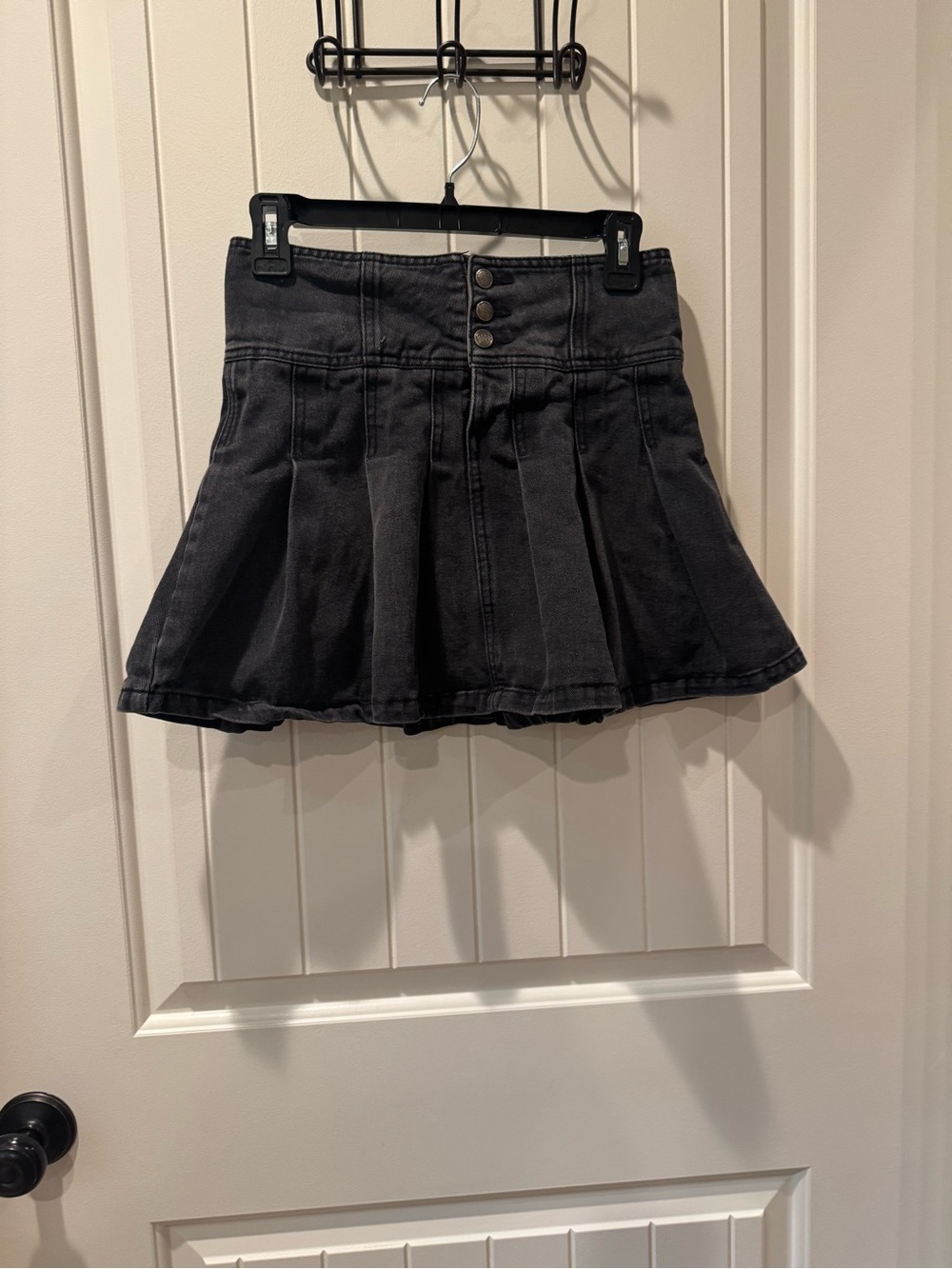 Truce Black Denim Pleated Mini Skirt with Built-In Shorts Size 16 Girls / XS